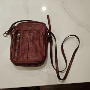 American Leather Co.  Cleveland North/South Crossbody
